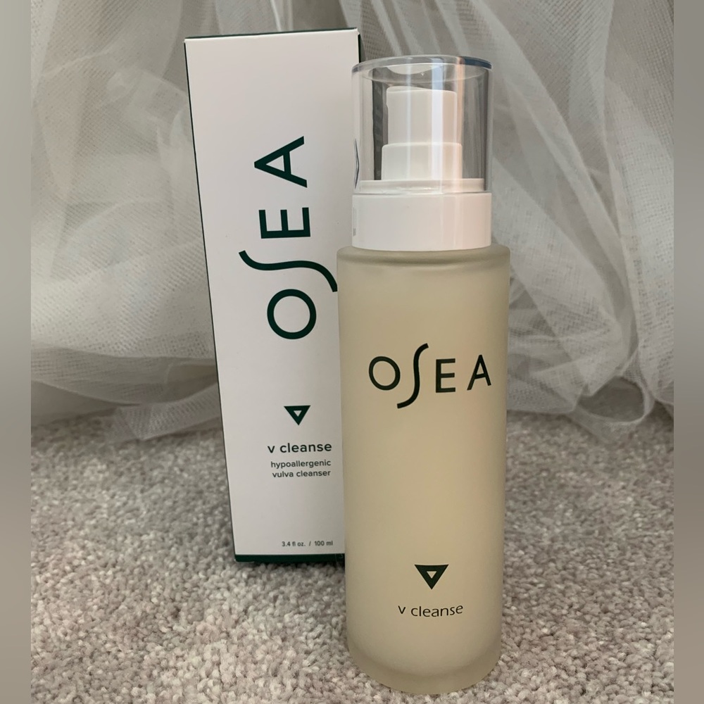 Osea V Cleanse, 3.4 oz. Never opened!